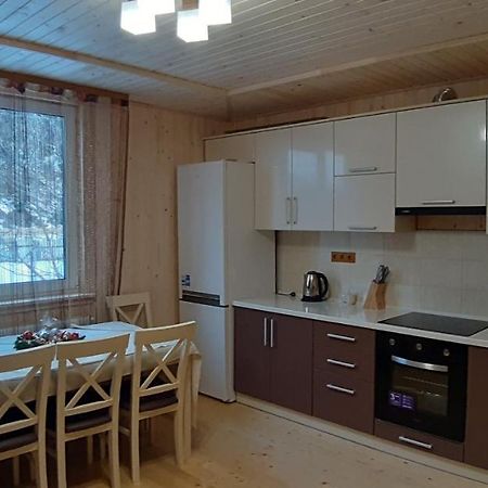 טטאריב Котедж Під Горою מראה חיצוני תמונה